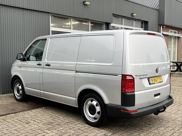Volkswagen TRANSPORTER 2.0 TSI L1H1 Automaat Benzine/CNG Dubbele Schuifdeur Airco Cruise controle Bpm vrij Trekhaak Klep achter Omvormer Kastinrichting Standkachel Euro 6 Benzine Ideaal voor ombouw naar Camper !!