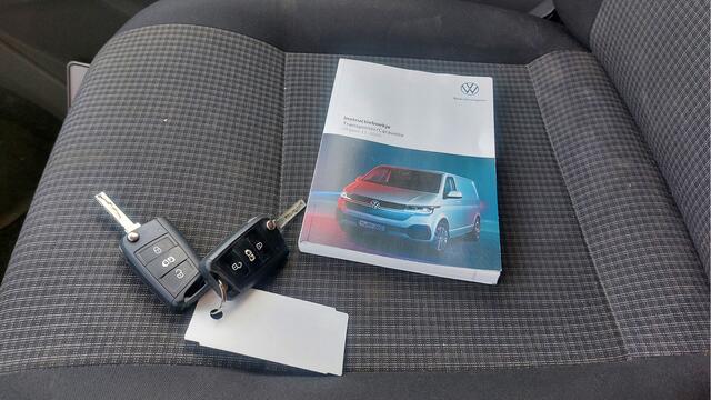 Volkswagen TRANSPORTER 2.0 TDI L2H1 28 AIRCO/NAVI BJ 2021