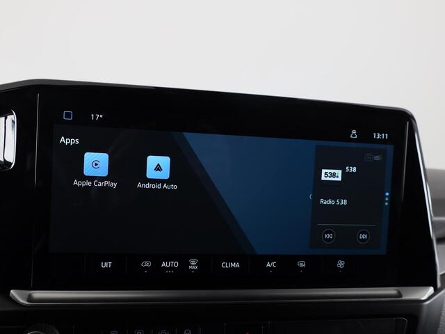 Volkswagen TRANSPORTER 2.0 TDI L2H1 30 Life | 110 PK Hand | Styling pakket | Camera | App Connect | Trekhaak |