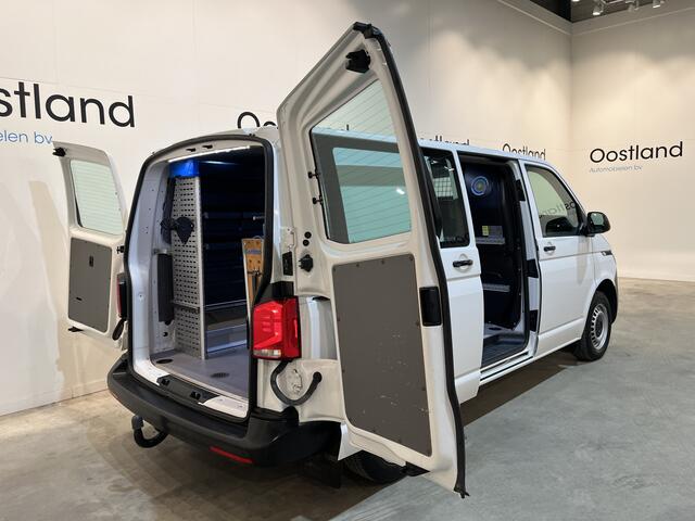Volkswagen TRANSPORTER 2.0 TDI L1H1 150 PK 4Motion 4x4 / Servicebus / Sortimo Inrichting / Euro 6 / Airco / 220V. / Cruise Control / Trekhaak / Camera / CarPlay