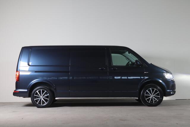 Volkswagen TRANSPORTER 2.0 TDI L2H1 Highline - NL- Auto!! Camera I Adap Cruise I Apple