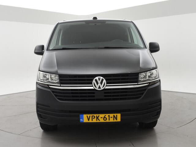 Volkswagen TRANSPORTER 2.0 TDI L2H1 + LEDER | TREKHAAK | CAMERA | APPLE CARPLAY | L.M. VELGEN