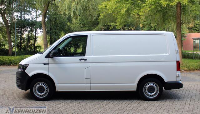 Volkswagen TRANSPORTER 2.0 TDI L1H1 Trendline | 2017 | Airco | Cruise |