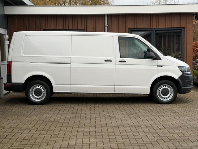 Volkswagen TRANSPORTER 2.0 TDI L2H1Camera Navi Cruise