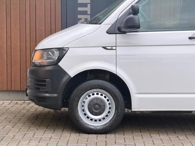 Volkswagen TRANSPORTER 2.0 TDI L2H1Camera Navi Cruise