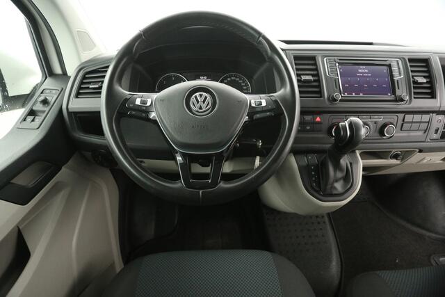 Volkswagen TRANSPORTER 2.0 TDI 150PK L1H1 | Automaat | Airco | Cruise | Camera | Carplay | 3-Zits | 2xSchuifdeur | Trekh. | Parkeersens.