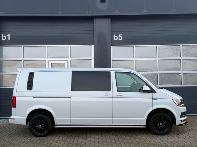 Volkswagen TRANSPORTER 2.0 TDI 150PK DSG L2H1 HIGHLINE 1e Eigenaar / Oryx White Pearl Lak / Navigatie / Spoilerpakket