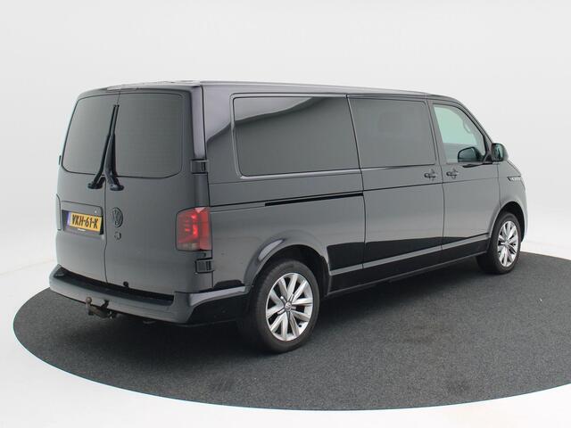 Volkswagen TRANSPORTER 2.0 TDi Automaat L2H1 30 DC Bulli | Adaptieve Cruise | CarPlay | Navigatie | Stoelverwarming | Camera | Trekhaak | 18 Inch | 63.544 Km!!
