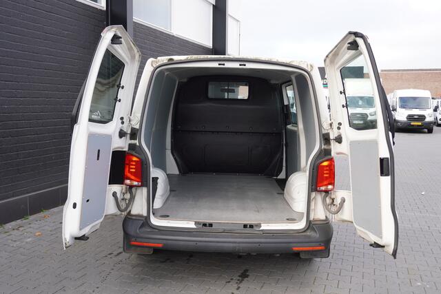 Volkswagen TRANSPORTER 2.0 TDI - EURO 6 - Airco - PDC - Camera - ¤14.900,- Excl.