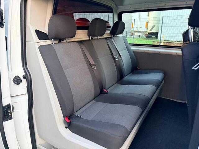 Volkswagen TRANSPORTER 2.0 TDI L2H1 DC