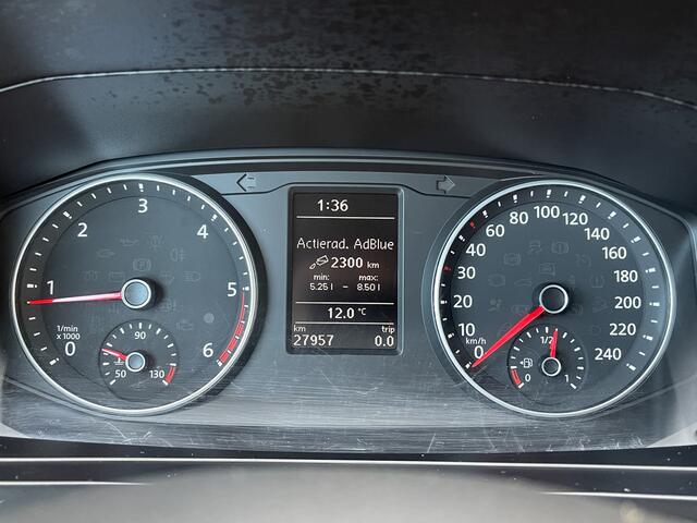 Volkswagen TRANSPORTER 2.0 TDI L2H1 DC | Marge! | Pick-up! | 6 Pers. | Trekhaak | Apple Carplay | Cruise Control | Stop&GO | Airconditioning |