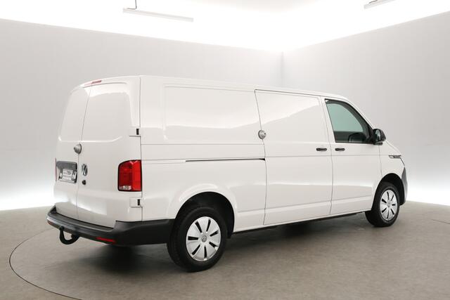 Volkswagen TRANSPORTER 2.0 TDI L2H1 | Airco | Adap. Cruise | 3-Zits | Trekh. | Camera | Carplay | Stoelverw.