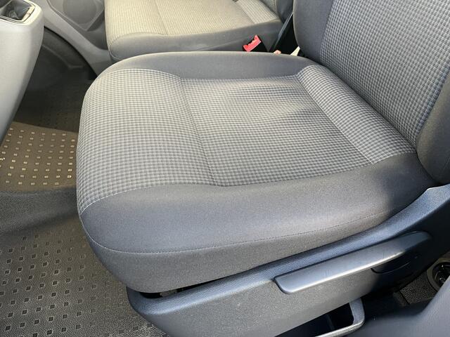 Volkswagen TRANSPORTER Kombi 2.0 TDI / 150 PK/ APP-CONNECT/ 9-PERSOONS/ STOELVERWARMING/ CRUISE CONTROL/ TREKHAAK/ DAB/ AIRCO/ ISOFIX