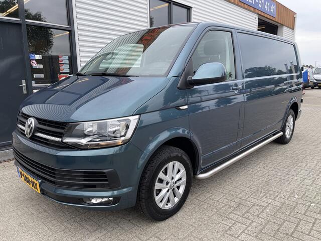 Volkswagen TRANSPORTER 2.0 TDI 150pk DSG automaat L2H1 Highline / vaste prijs rijklaar ¤ 24.950 marge / lease vanaf ¤ 407 / airco / cruise / navi / camera / trekhaak 2500 kg / pdc voor en achter !