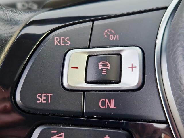 Volkswagen TRANSPORTER 2.0 TDI 150PK L2H1 Dubbel Cabine Highline Automaat - Schuifdak