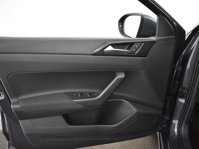 Volkswagen Taigo Life Edition 1.0 TSI 95 pk 5 versn. Hand · Achteruitrijcamera · Achteruitrijcamera ·