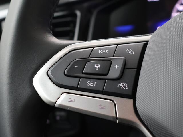 Volkswagen Taigo Oranje Edition 1.0 85 kW / 116 pk TSI CUV 7 versn. DSG | Multimedia pakket met navigatie | Climatronic |