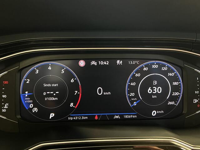 Volkswagen Taigo 1.0 TSI R-Line | Android/Apple Carplay | LM Velgen 17" | PDC Voor en Achter + Achteruitrijcamera | Cruise Control Adaptief | Airco |