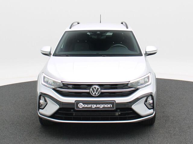 Volkswagen Taigo 1.0 TSi 110 Pk Automaat R-Line | Airco | Trekhaak | Stoelverwarming | Camera | 17 Inch | Privacy Glass | 17.204 Km!!