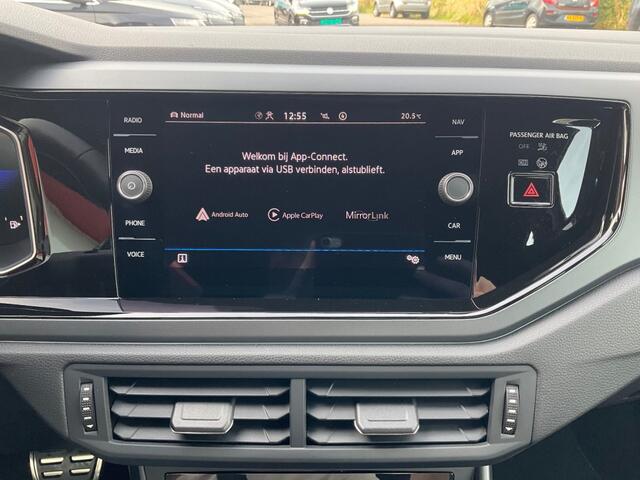 Volkswagen Taigo 1.5 TSI ACT. 150PK AUT. R-LINE LED NAVI CAMERA CARPLAY AIRCO LMV PDC