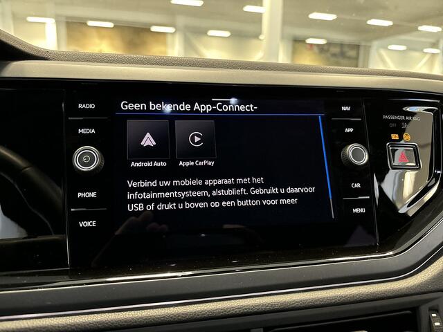 Volkswagen Taigo 1.0 Tsi 115pk R-Line Business · Camera · Keyless · P-Sensoren · IQ.Light · Apple/Android Car Play · 17'' Inch ·