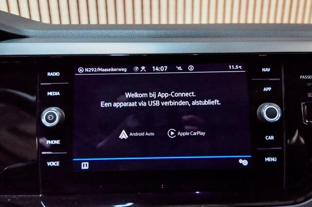 Volkswagen Taigo 1.0 TSI R-Line PANO|ACC|IQ|TREKHAAK