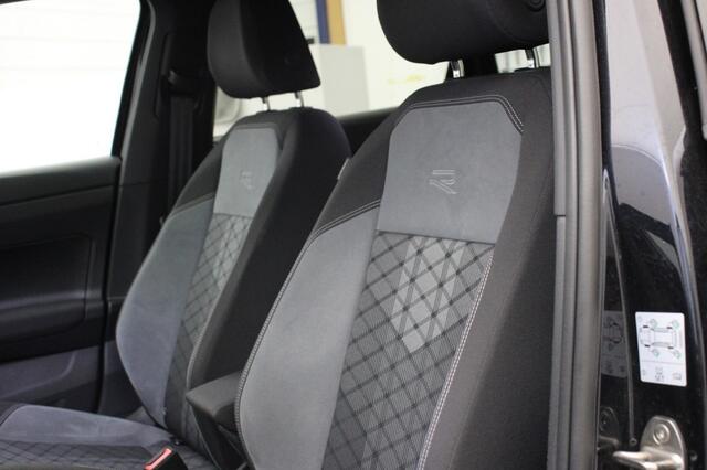 Volkswagen Taigo 1.5 TSI R-Line Automaat - Carplay, Camera, Beats, Stoelverw.