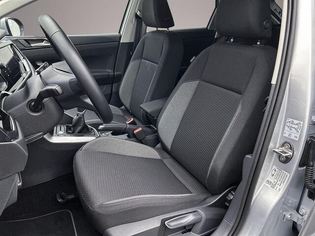 Volkswagen Taigo Oranje Edition 1.0 TSI 95pk Trekhaak, Adaptive cruise control, Achteruitrijcamera, LED koplampen, Airco, App connect, 17 inch lichtmetalen velgen, Bluetooth