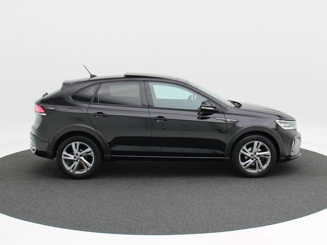 Volkswagen Taigo 1.0 TSi 110 Pk Automaat R-Line | Full LED | Panorama Dak | Carplay | Adaptive Cruise | Camera | Sensoren | Privacy Glass | 17 Inch | 88.037 Km!!