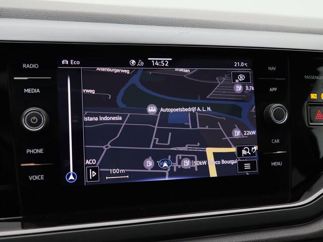 Volkswagen Taigo 1.0 TSi 110 Pk Automaat R-Line | Full LED | Panorama Dak | Carplay | Adaptive Cruise | Camera | Sensoren | Privacy Glass | 17 Inch | 88.037 Km!!