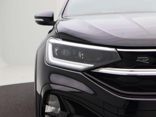 Volkswagen Taigo 1.0 TSi 110 Pk Automaat R-Line | Full LED | Panorama Dak | Carplay | Adaptive Cruise | Camera | Sensoren | Privacy Glass | 17 Inch | 88.037 Km!!