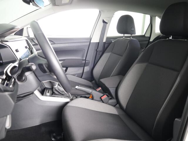 Volkswagen Taigo 1.0 TSI Life Business 110PK DSG | Verlengde garantie | Stoelverwarming | Airco | Parkeersensoren voor + achter |