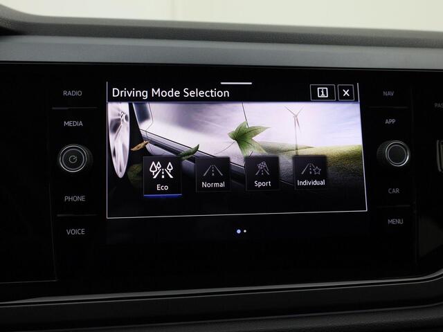 Volkswagen Taigo 1.0TSI/116PK R-Line DSG · App connect · Camera + Parkeersensoren · Matrix-LED · Garantie tot Juni 2026