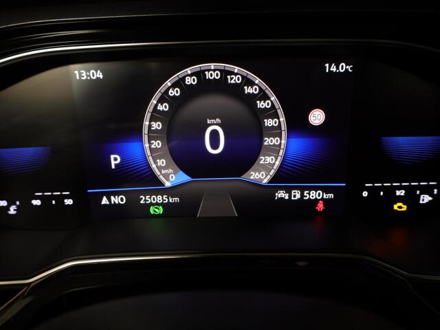 Volkswagen Taigo 1.0 TSI Style 110 pk Automaat (DSG) | Verlengde garantie | Navigatie | Parkeersensoren | Achteruitrijcamera | Adaptieve cruise control | Stoelverwarming |