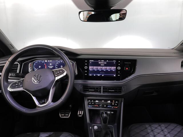 Volkswagen Taigo 1.0 TSI R-Line Edition 116 pk Automaat (DSG) | Verlengde garantie | Navigatie | Parkeersensoren | Achteruitrijcamera | Black Style pakket | Stoelverwarming | R-Line |