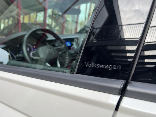 Volkswagen Taigo 1.5 TSI R-Line Edition | 3x R-line | Stoelverw. | ACC |