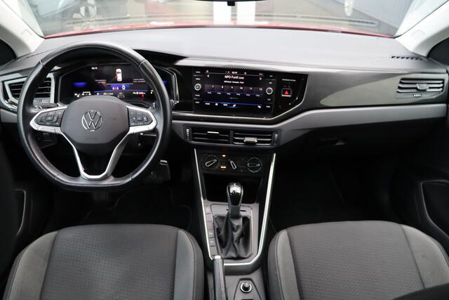 Volkswagen Taigo 1.0 TSI Life Automaat | Adap. Cruise | Stoelverwarming | Carplay | PDC V+A | Airco