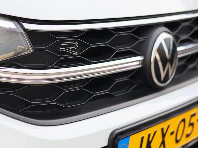 Volkswagen Taigo 1.0 TSI R-Line Automaat | IQ.Light | Cam | Carplay | 18" LMV | Keyless |