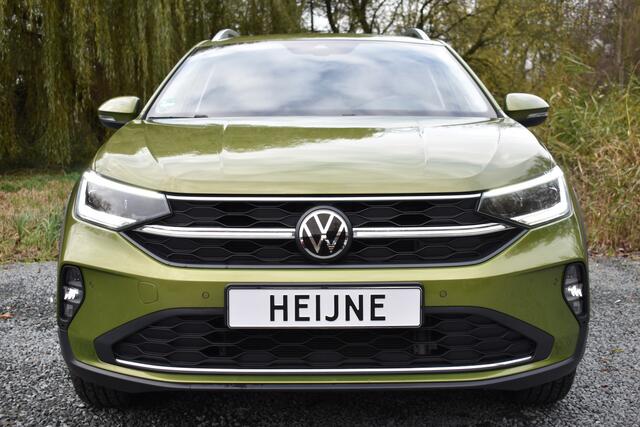 Volkswagen Taigo TSI 110PK DSG STYLE SPORT CAMERA/NAVI/LEDER