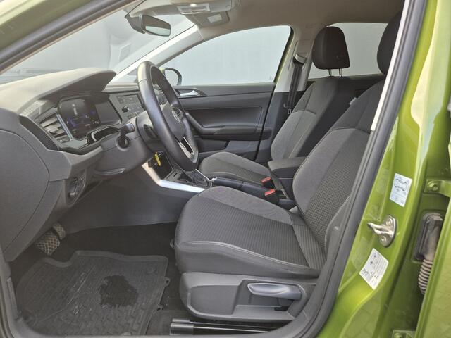 Volkswagen Taigo 1.0 TSI Life Business Automaat / Virtual cockpit / Navigatie via Apple Carplay of Android Auto / Climate control / Adaptief CC / Parkeersensoren voor en achter / Lichtmetalen wielen 16" / DAB radio /