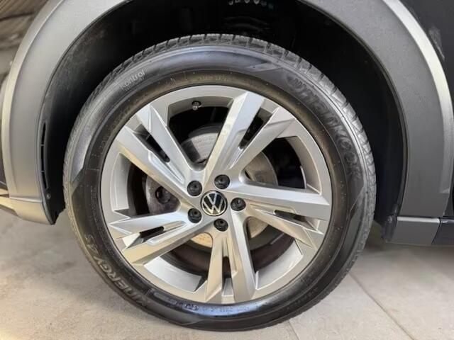 Volkswagen Taigo 1.0 TSI R-LINE Blackline Matrix LED Navi Adapt.cruise Full opt. 17LM