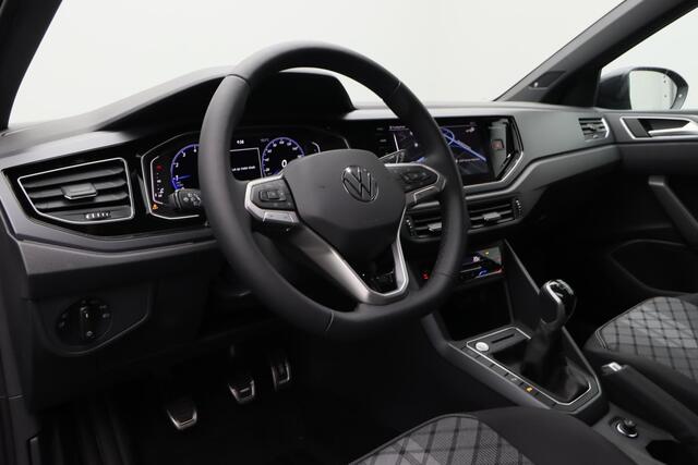 Volkswagen Taigo 1.0 TSI 110PK R-Line Business Black Style | Panoramadak | IQ LED Matrix | side assist | Beats audio |