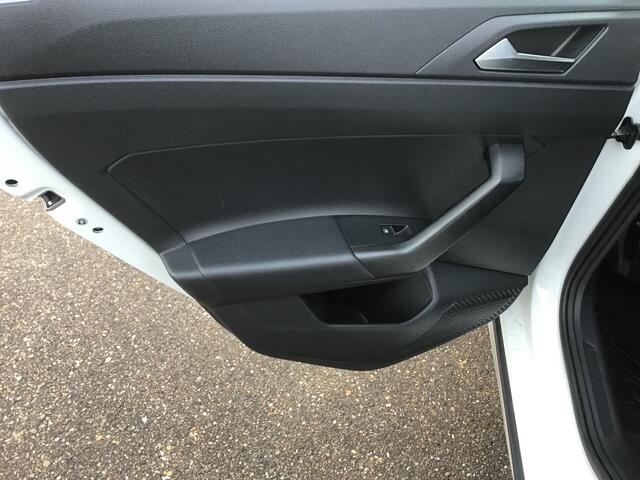 Volkswagen Taigo 1.0 TSI Style Bj2022 automaat airco apk juli2026