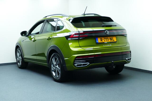 Volkswagen Taigo 1.5 150pk TSI R-Line Business. Virt Cockpit, StoelVerw, IQ Led, Camera, Haak 1200kg