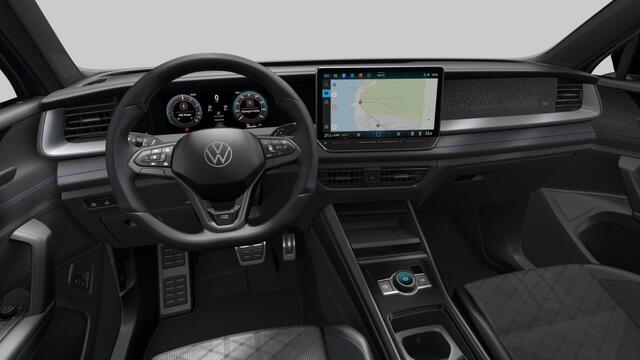 Volkswagen Tayron 1.5 eHybrid 272 6DSG R-Line Edition Automaat | Panoramisch schuif-, kanteldak, elektrisch bedienbaar | R-Line exterieurpakket 'Black Style'
