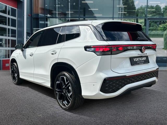 Volkswagen Tayron 1.5 TSI R-LINE E-HYBRID 275PK LEDER/PANO-DAK/TREKHAAK/360-CAMERA