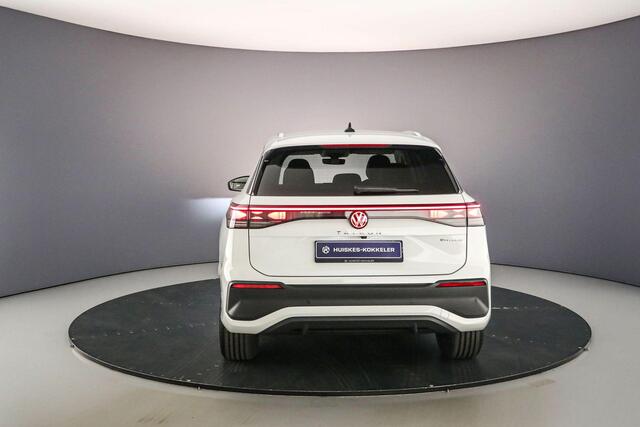 Volkswagen Tayron Life Edition 1.5 TSI eHybrid 204pk DSG Automaat Trekhaak, Achteruitrijcamera, Adaptive cruise control, Elektrische achterklep, Stoelverwarming, LED verlichting, Parkeersensoren