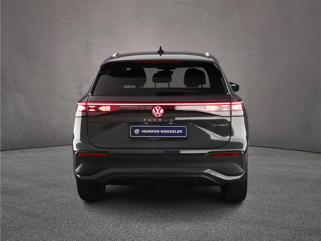 Volkswagen Tayron Life Edition 1.5 eHybrid 204pk DSG Automaat Trekhaak, Adaptive cruise control, Elektrische achterklep, Achteruitrijcamera , Stuurwiel verwarmd, Parkeersensoren
