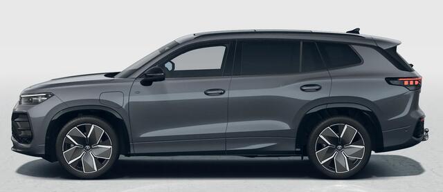 Volkswagen Tayron R-Line Edition "Wordt verwacht" 1.5 TSI eHybrid 272pk DSG Automaat Trekhaak, Panoramadak, Black Style, Adaptive cruise control, 360 camera, Navigatie