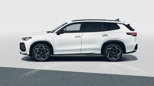 Volkswagen Tayron 1.5 eHybrid 204 6DSG R-Line Edition Automaat | Black Style Pakket